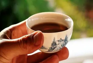 چرا گرمکردن دوباره چای اشتباه است؟