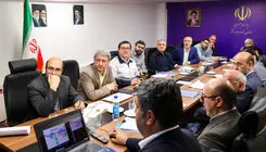 اگر سخنی از گفت‌وگو یا مذاکره مطرح می‌شود، معنای آن تسلیم یا عقب‌نشینی نیست