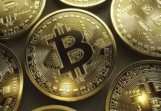 بیت‌کوین به نزدیکی ۷۳ هزار دلار رسید+قیمت سایر رمزارزها