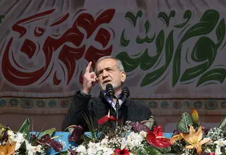 پزشکیان مخالف تفکیک وزارت راه و شهرسازی است