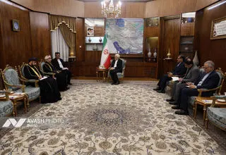 عارف خواستار افزایش تجارت ایران و عمان به ۵ میلیارد دلار شد