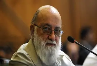 چمران: رایگان شدن حمل‌ونقل عمومی بدون تأمین منابع مالی به توسعه آن آسیب می‌زند