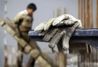 هشدار به دولت و وزارت کار