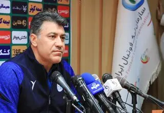 نوازی: تغییر سرمربی اشتباه مدیریتی بود/ آه‌ هواداران استقلال کارشناسان و داوران رنگی را می‌گیرد