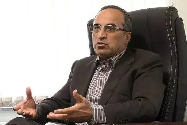 واعظ آشتیانی: مجمع فوتبال به ناکارآمدی رای داد
