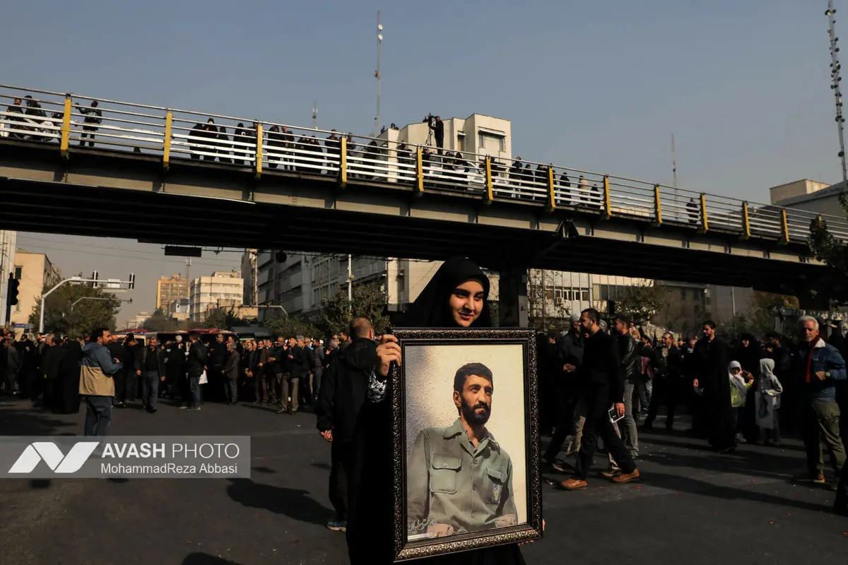 مراسم تشییع پیکرهای ۱۰۰ شهید گمنام - تهران