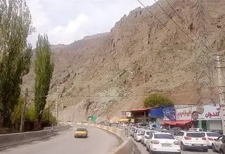 ترافیک سنگین در برخی آزادراه‌ها