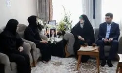 تسلیت دختر رئیس‌جمهور به خانواده الهه حسین‌نژاد
