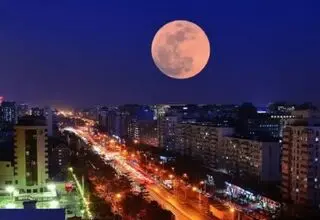 پنج‌شنبه شب سومین اَبَرماه سال را در آسمان ایران ببینید