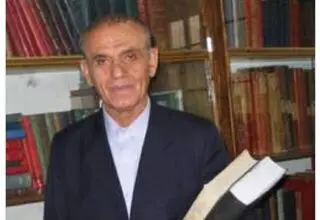 عباس کی‌منش، استادادبیات فارسی درگذشت