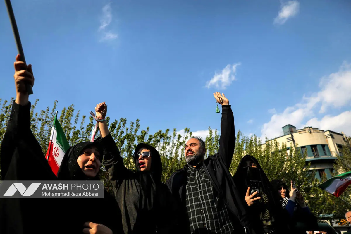 تشییع پیکر دریابان شهید «علیرضا تنگسیری» و جمعی از شهدای والامقام