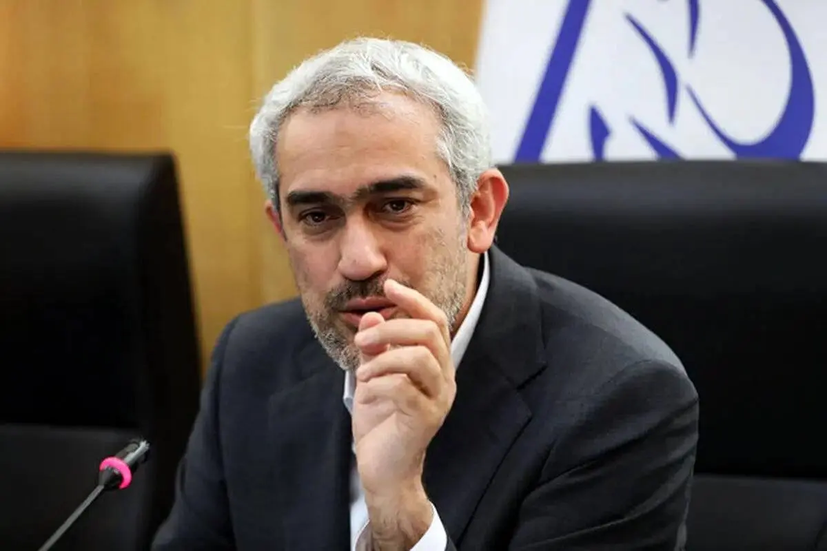 اولویت ما در وزارت اقتصاد بازگرداندن اعتماد مردم به بازار و دولت است