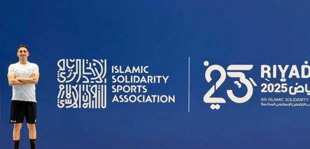 صعود آراد مهدی‌زاده به فینال ۲۰۰ متر قورباغه