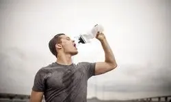 چرا باید صبح را با نوشیدن این نوع آب شروع کنیم؟