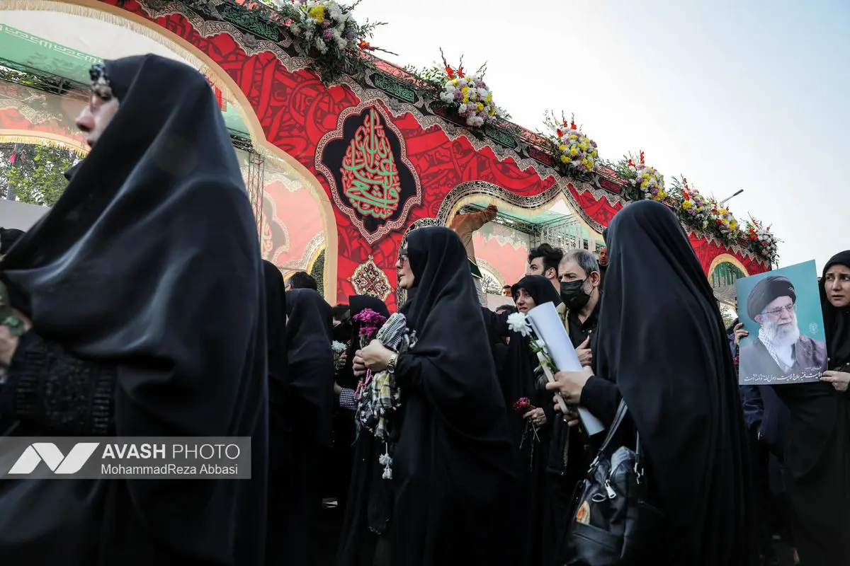 مراسم تشییع پیکرهای ۱۰۰ شهید گمنام - تهران