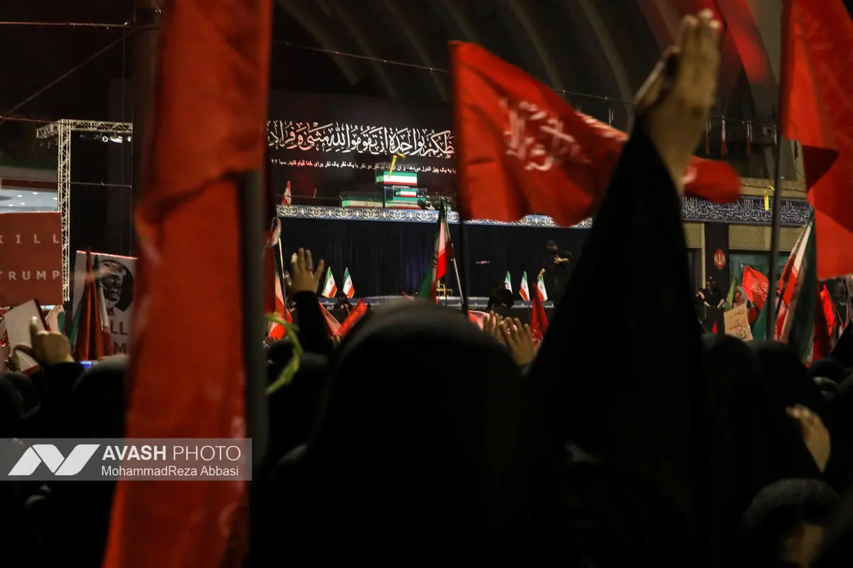 نخستین روز مراسم وداع با رهبر شهید انقلاب - ۲