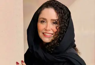ژاله صامتی با استایلی جوان‌پسند در کنسرت‌نمایش سیاوش/ عکس