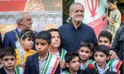 حضور پزشکیان در آیین گرامیداشت یاد شهدای خردسال تجاوز رژیم صهیونیستی
