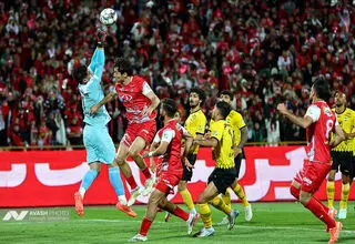 تصمیم نهایی برای برگزاری دیدار پرسپولیس - سپاهان؛ تهران یا قزوین!
