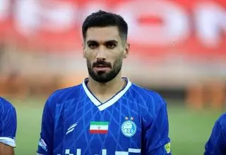 مدافع استقلال ممنوع‌الخروج شد