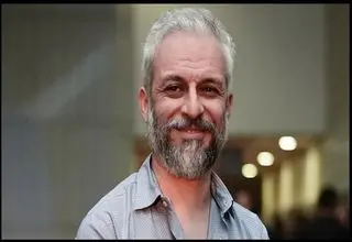 کاظم سیاحی بعد از مهران مدیری و سحر دولتشاهی  به جمع بازیگران «استخر» پیوست