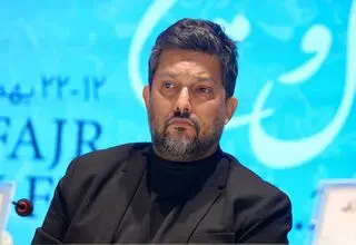 تصویر تازه حامد بهداد در کنار مادرش