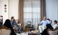 دیدار لاریجانی با خانواده شهیدان محرابی و شادمانی