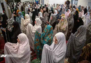 نماز عید فطر در مسجد جامع همت تجریش
