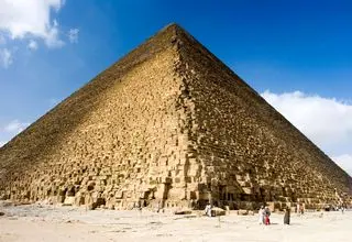 عجیب‌ترین نظریه‌ها درباره ساخت اهرام مصر