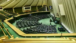 تذکر ۶۱ نماینده مجلس؛ بازگشت ۹۵ میلیارد دلار ارز پیگیری شود