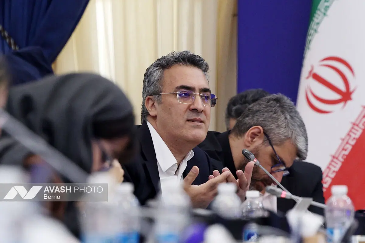 نشست خبری وزیر ارتباطات و فناوری اطلاعات