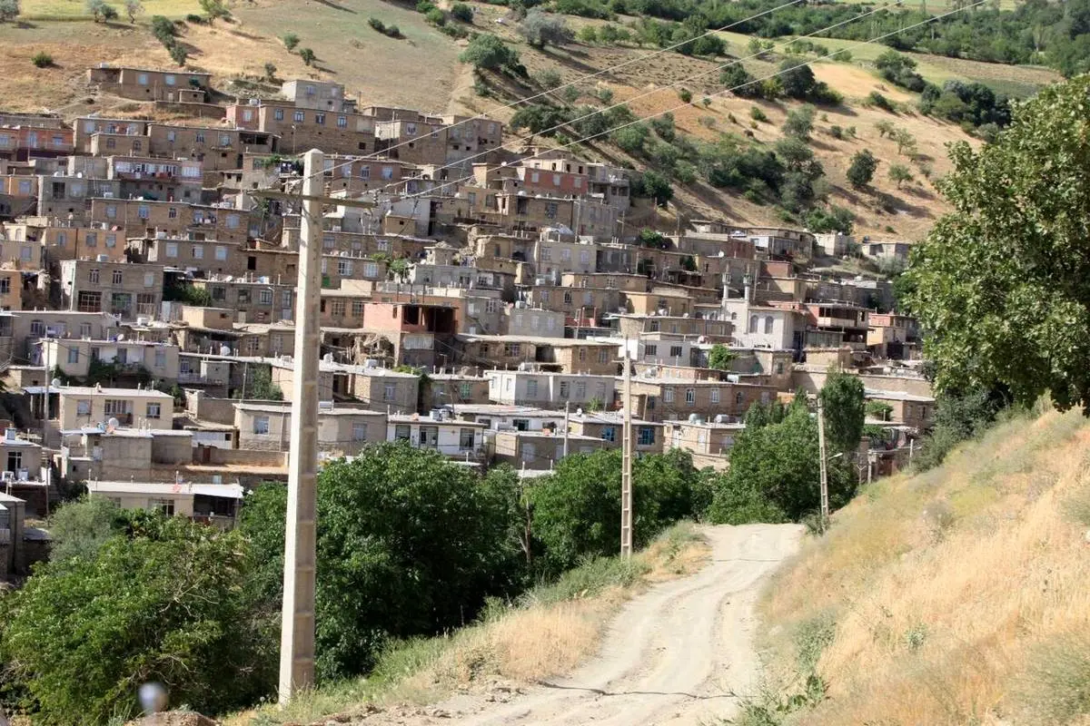 سرمایهگذاری ۲۴ هزار میلیارد تومانی برای توسعه و احداث شبکه برق روستایی