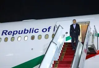 پزشکیان وارد ترکمنستان شد