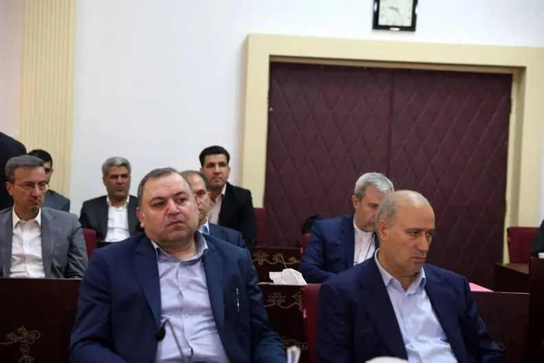 تاج، سند ساختمانها را پس گرفت!