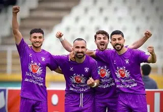 انتقال تیم فوتبال هوادار به استان گلستان