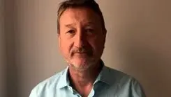 فیلم‌نامه «جیمز باند» بعدی را خالق «پیکی‌بلایندرز» می‌نویسد