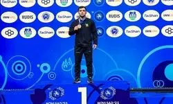 ایمان محمدی آبی‌پوش شد