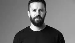 سعید دستی در نشست خبری فیلم سینمایی «بیلبورد» 