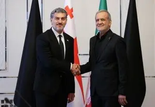  پزشکیان: تصور کرده بودند با حذف رهبر انقلاب، ایران فرو می‌پاشد 