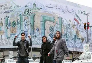 نسل زد و بی‌پولی؛ جیب نوجوانان به‌زودی پر می‌شود