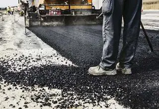 تامین ۸۶ هزار تن قیر رایگان برای آسفالت معابر خاکی کشور