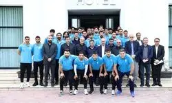 پزشکیان خطاب به تیم ملی فوتبال: شما امروز تنها یک تیم ورزشی نیستید بلکه نمایندگان امید و وحدت ملت هستید 