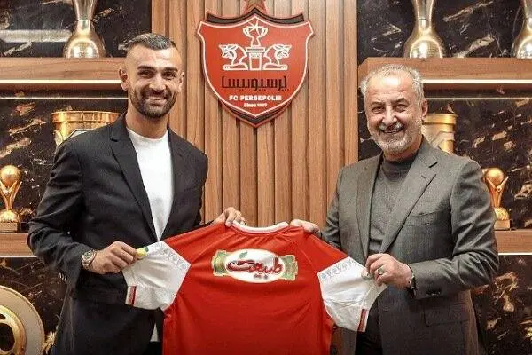 مهاجم پرسپولیس تمایل به جدایی ندارد