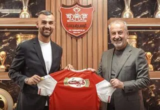 مهاجم پرسپولیس تمایل به جدایی ندارد