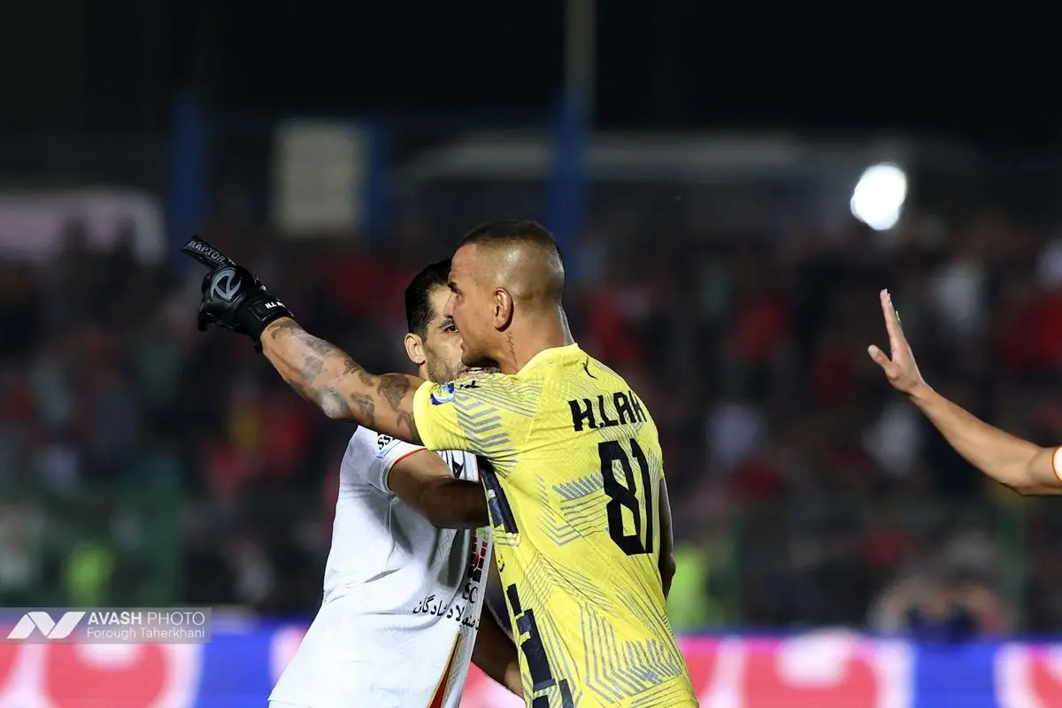 پرسپولیس و فولاد