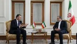 تاکید ایران و تاجیکستان بر گسترش همکاری ها در حوزه انرژی و حمل و نقل
