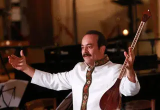 اجرای ارکستر مهدی غلامی با ترکیبی از موسیقی کلاسیک