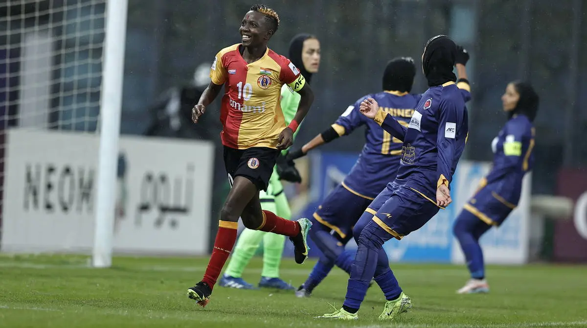 خاتون در چالش آسیایی؛ نسف‌قارشی بزرگ‌تر از یک نام