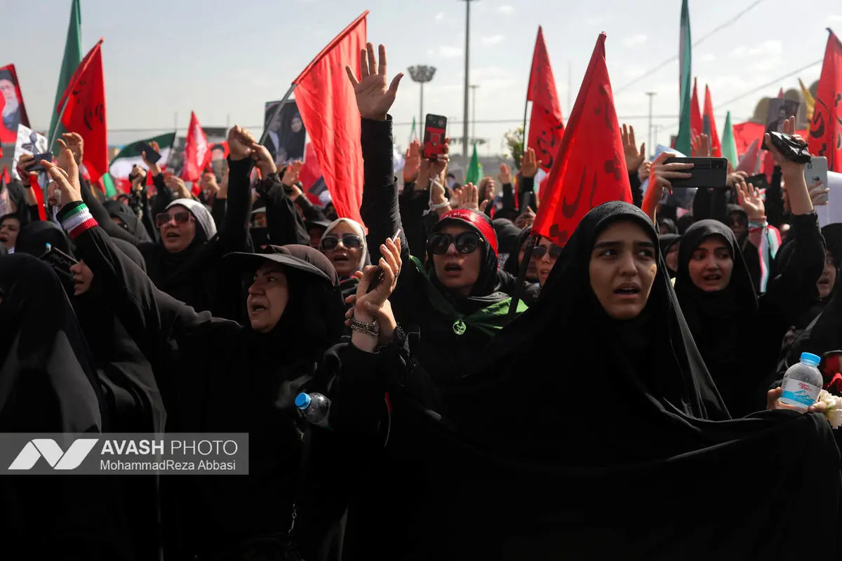 مراسم وداع با رهبر شهید انقلاب