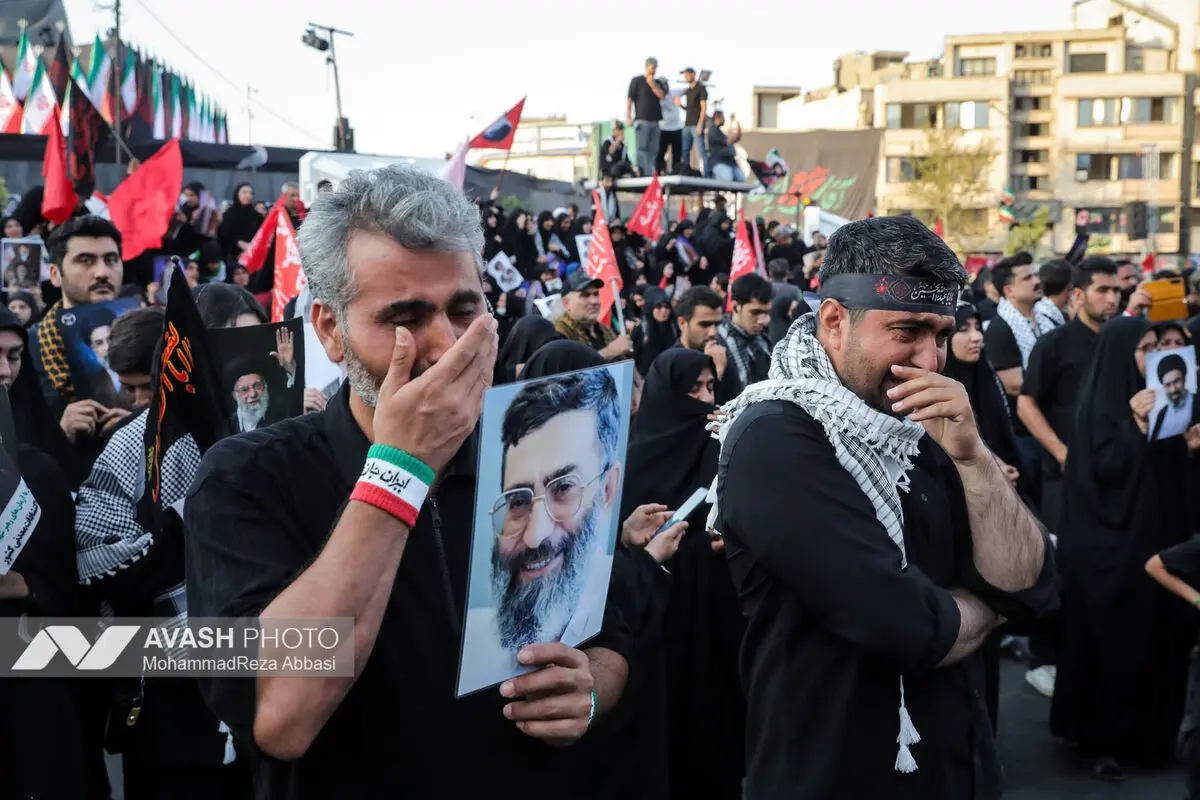 مراسم تشییع پیکر مطهر رهبر شهید انقلاب در تهران -